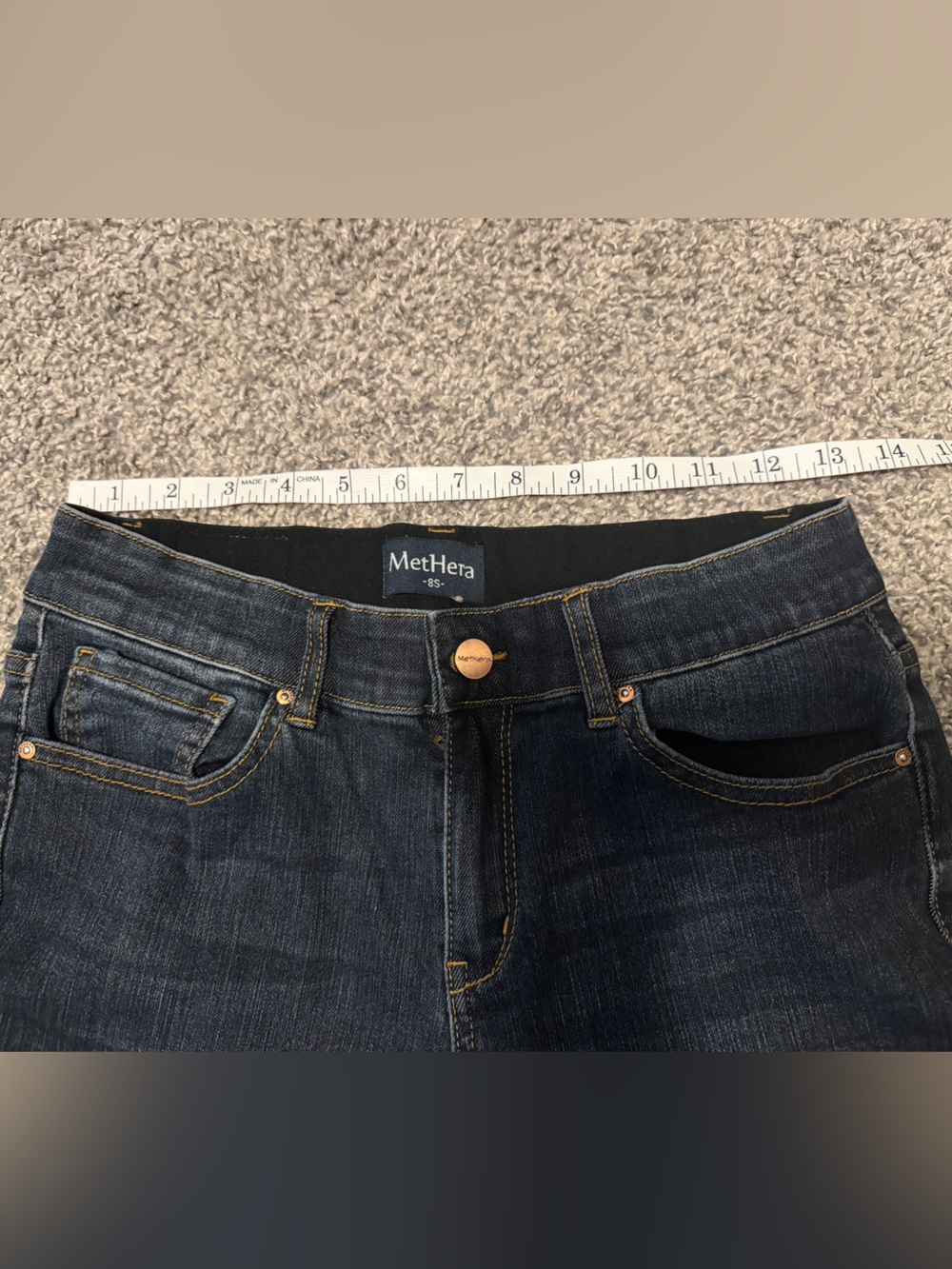 Women's Dark Wash Jeans - Classic - Picture 9 of 15
